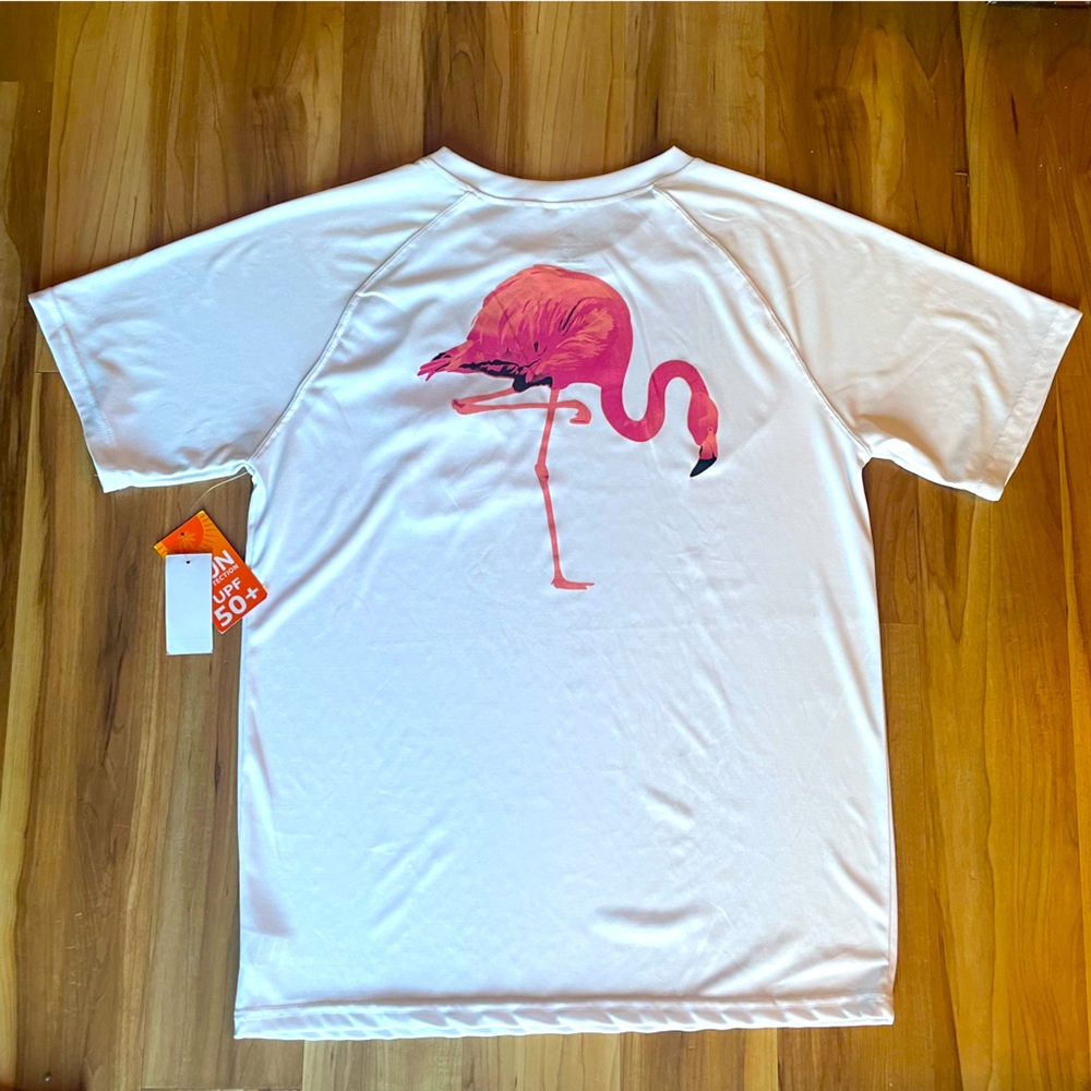 Men’s White with Pink Flamingo Graphic Lightweight Swim Tee Medium NWT